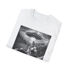 Cat UFO Selfie T-Shirt — Cute Alien Abduction Cat Graphic Tee